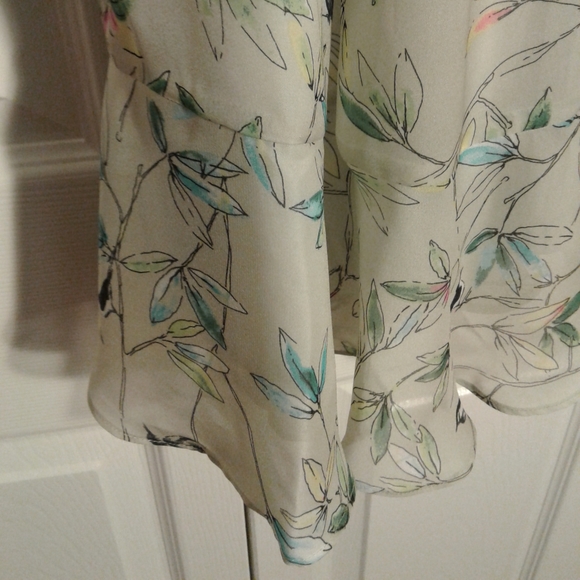 The Limited Bird Print Dress - Picture 2 of 5